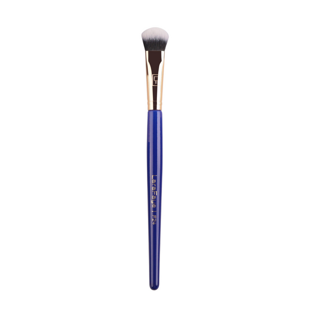 F24 - Large Angled Concealer Brush